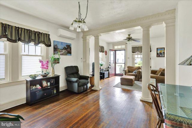 47 W LINCOLN AVE, Lititz, PA 17543