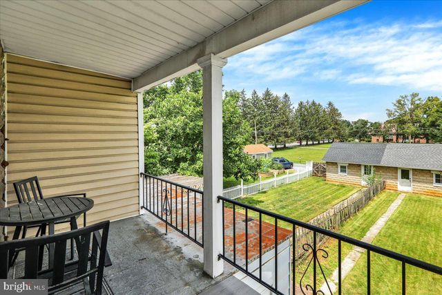 47 W LINCOLN AVE, Lititz, PA 17543