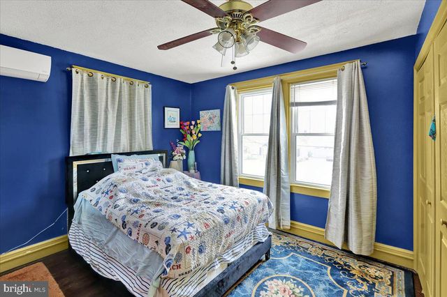 47 W LINCOLN AVE, Lititz, PA 17543