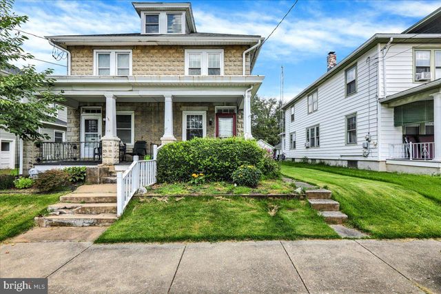 47 W LINCOLN AVE, Lititz, PA 17543