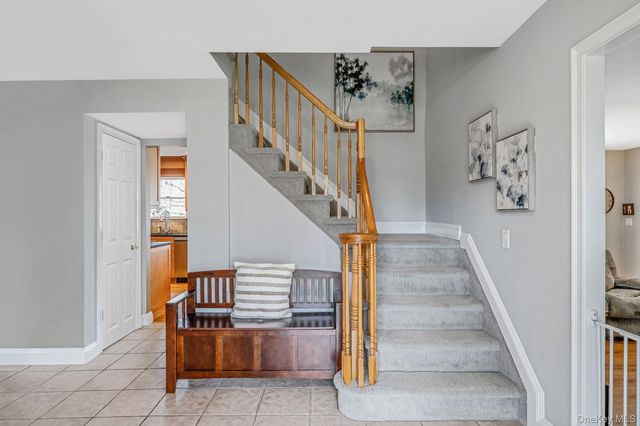 3 Meroke Lane, Rocky Point, NY 11778