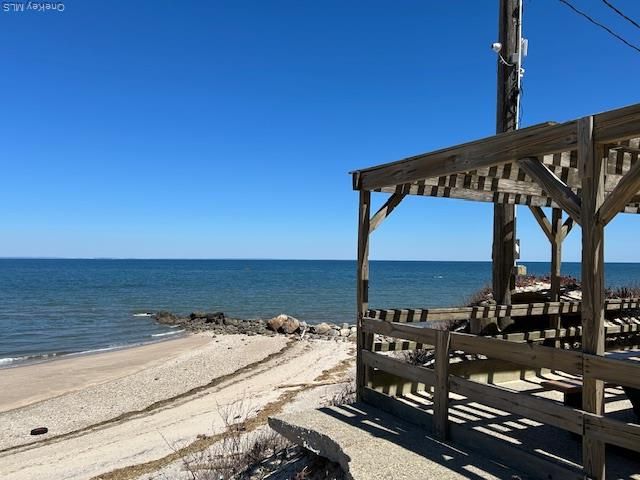 3 Meroke Lane, Rocky Point, NY 11778