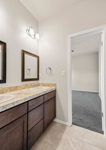 1800 BLANCA PEAK Trail NE, Rio Rancho, NM 87144