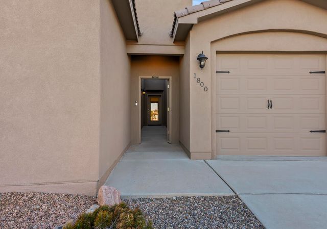 1800 BLANCA PEAK Trail NE, Rio Rancho, NM 87144