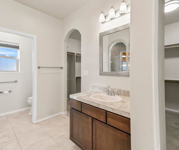 1800 BLANCA PEAK Trail NE, Rio Rancho, NM 87144