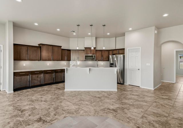1800 BLANCA PEAK Trail NE, Rio Rancho, NM 87144