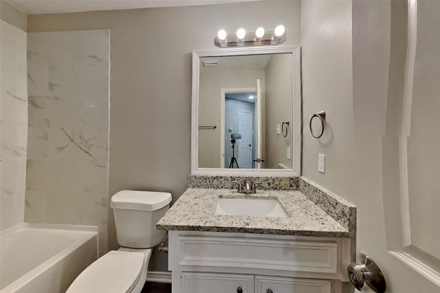 26873 Manor Falls Drive, Kingwood, TX 77339