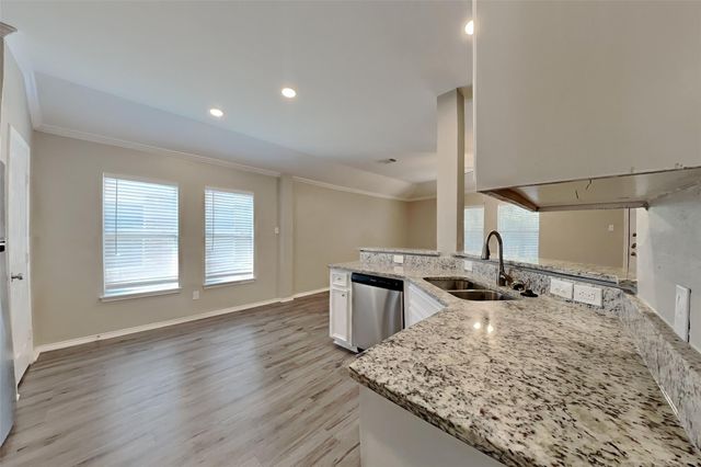 26873 Manor Falls Drive, Kingwood, TX 77339