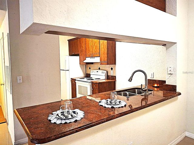 13304 SANCTUARY COVE 303, Tampa, FL 33637