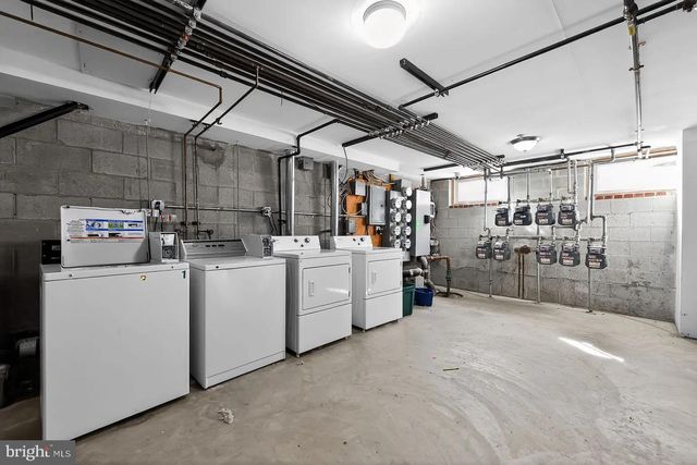1521 N 15TH ST, Philadelphia, PA 19121