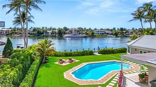 440 Kings Town DR, Naples, FL 34102