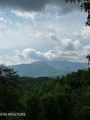 3 Powdermill Drive, Gatlinburg, TN 37738