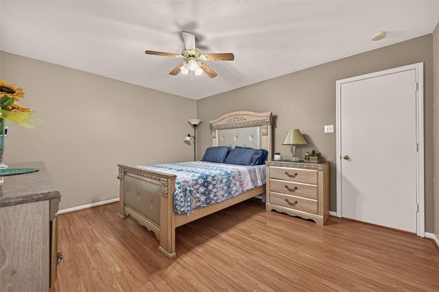 1006 Cove Crest Trail, Fresno, TX 77545