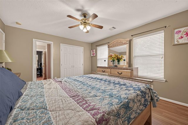 1006 Cove Crest Trail, Fresno, TX 77545