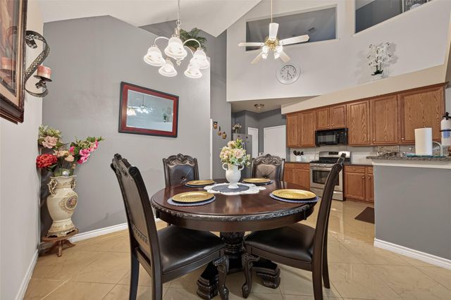1006 Cove Crest Trail, Fresno, TX 77545