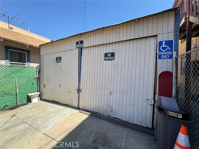 617 West 3rd Street, Long Beach, CA 90802
