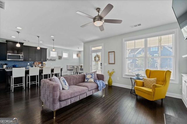 2100 Drew Drive NW, Atlanta, GA 30318