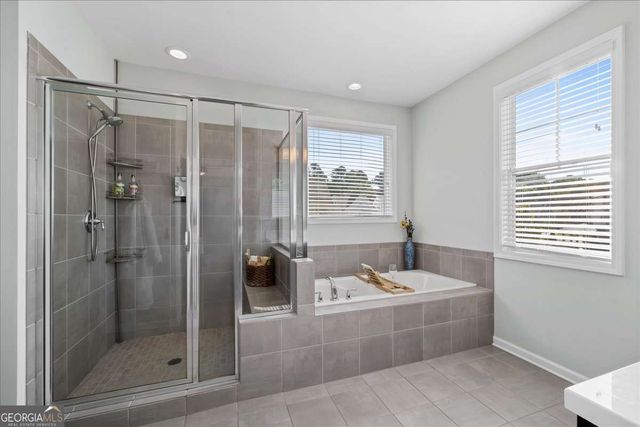 2100 Drew Drive NW, Atlanta, GA 30318