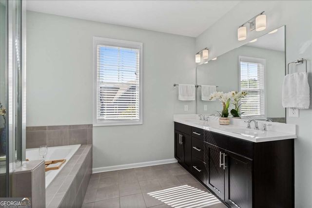 2100 Drew Drive NW, Atlanta, GA 30318