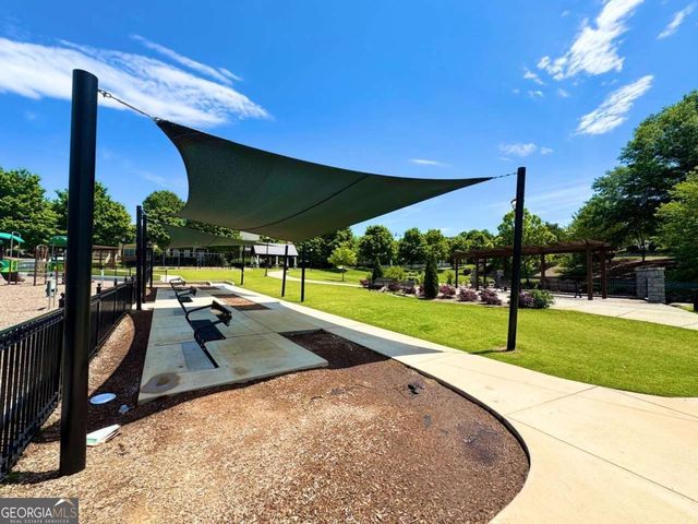 2100 Drew Drive NW, Atlanta, GA 30318