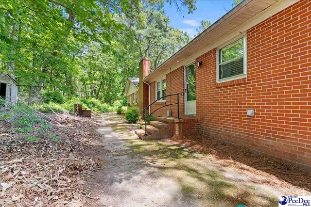 302 Wakefield Drive, Hartsville, SC 29550