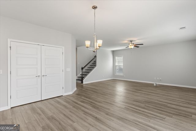 48 Shoefstall Street, Savannah, GA 31407