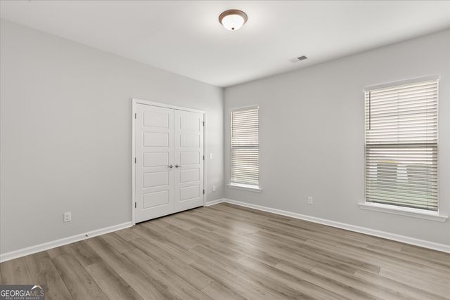 48 Shoefstall Street, Savannah, GA 31407