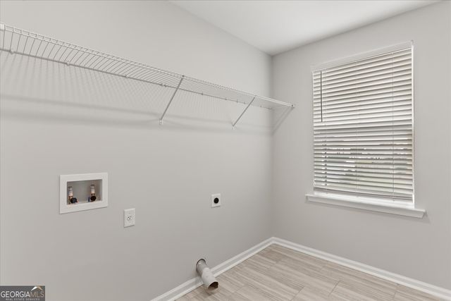 48 Shoefstall Street, Savannah, GA 31407