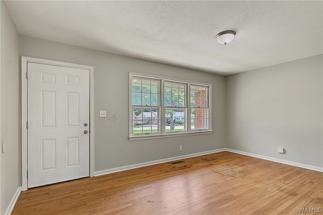 3204 45TH, Tuscaloosa, AL 35405