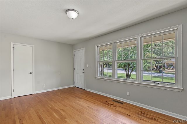 3204 45TH, Tuscaloosa, AL 35405