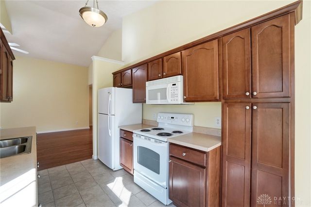 2571 Vinny Drive, Middletown, OH 45044