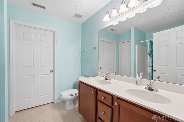 2571 Vinny Drive, Middletown, OH 45044