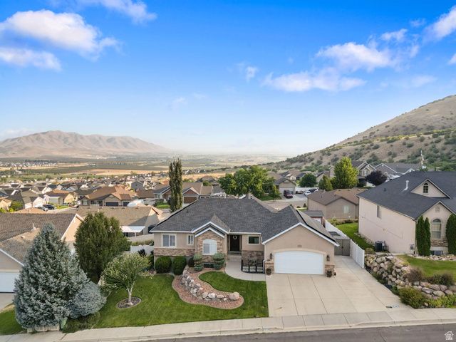 1079 E 270 S, Santaquin, UT 84655
