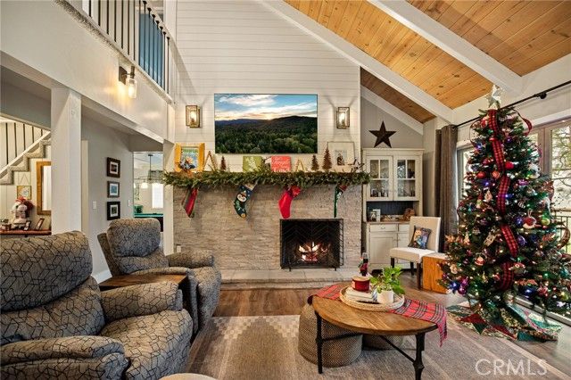 435 Riviera Drive, Lake Arrowhead, CA 92352