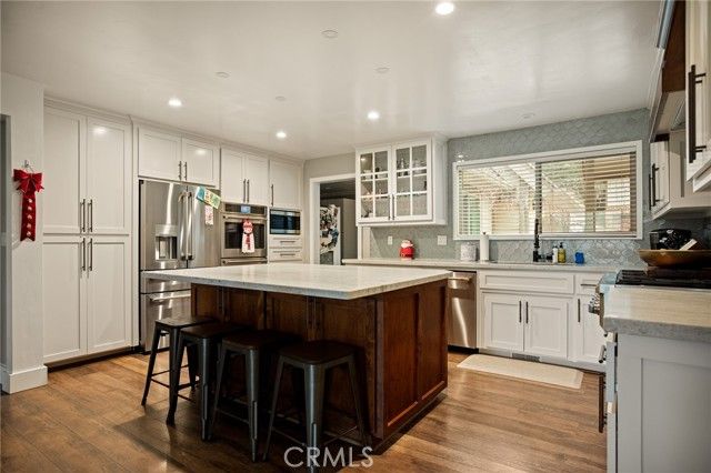 435 Riviera Drive, Lake Arrowhead, CA 92352