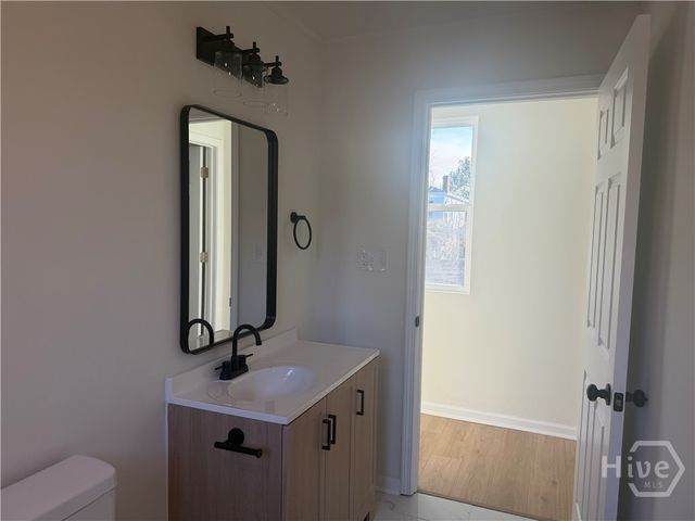 614 W 38th Street, Savannah, GA 31415