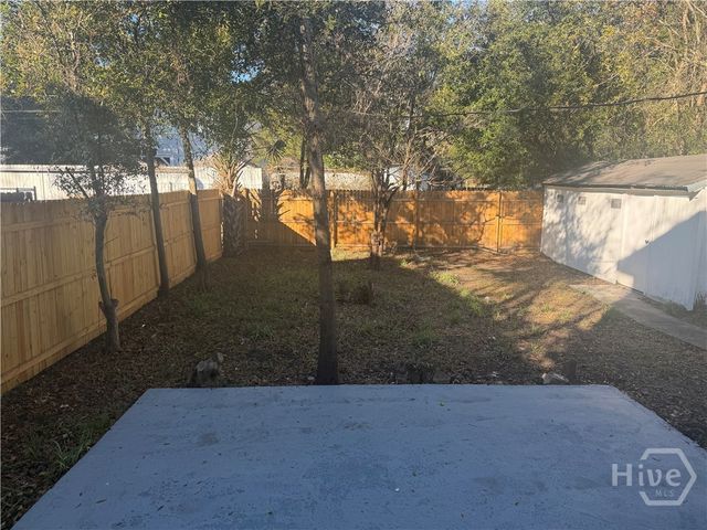 614 W 38th Street, Savannah, GA 31415