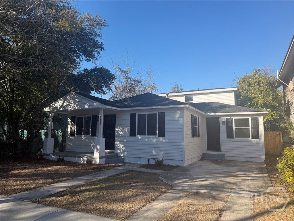 614 W 38th Street, Savannah, GA 31415