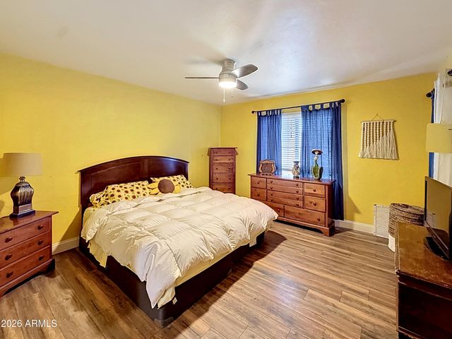 15 E Orange Drive, Phoenix, AZ 85012