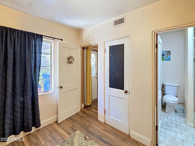15 E Orange Drive, Phoenix, AZ 85012
