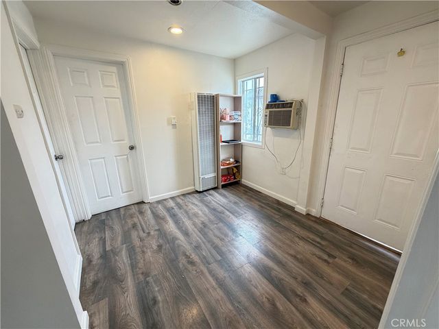 1249 W 90th Place, Los Angeles, CA 90044