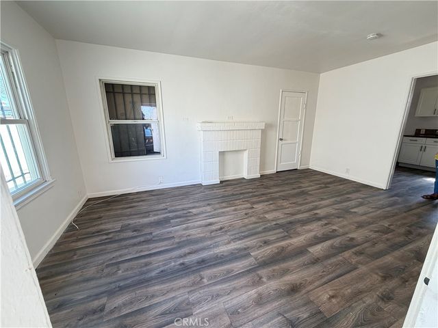1249 W 90th Place, Los Angeles, CA 90044