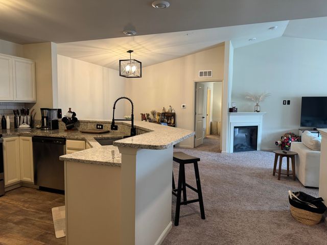 22113 Aberdeen Drive, Macomb, MI 48042