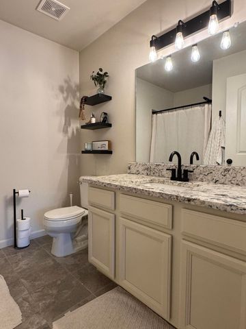 22113 Aberdeen Drive, Macomb, MI 48042