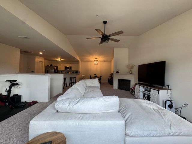 22113 Aberdeen Drive, Macomb, MI 48042