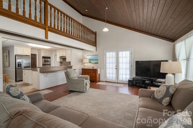 2410 Monticello Drive, Gastonia, NC 28056