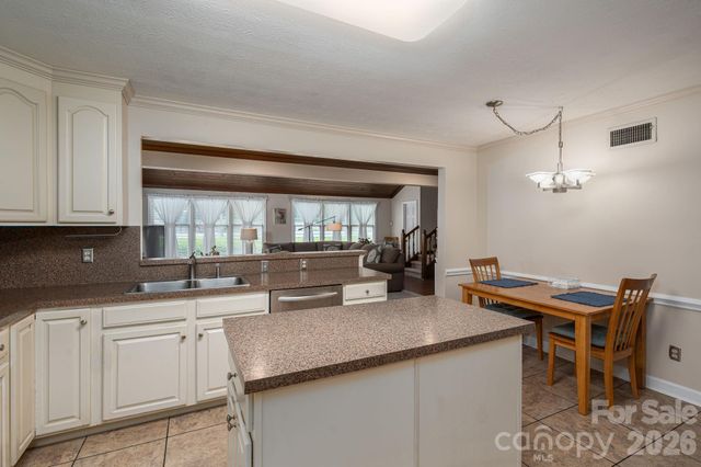 2410 Monticello Drive, Gastonia, NC 28056