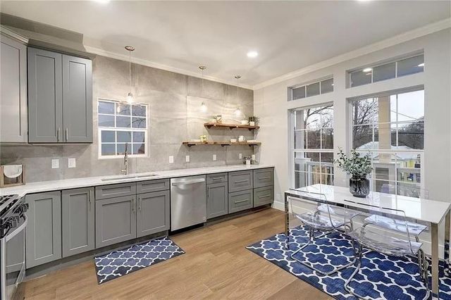 1217 Eleanor ST, Austin, TX 78721