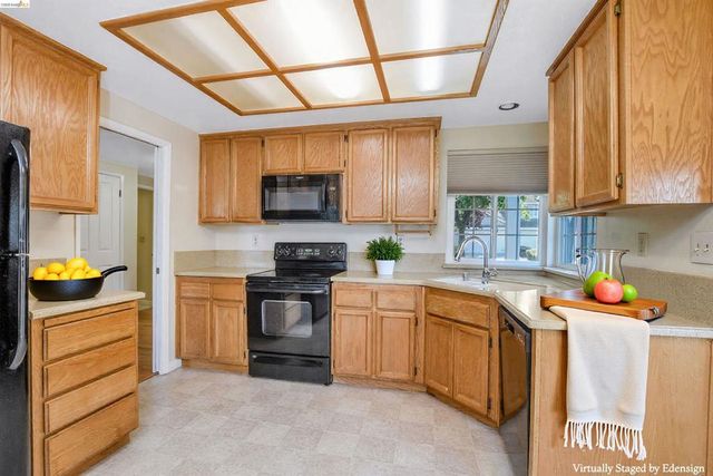 184 Pelican Loop, Pittsburg, CA 94565