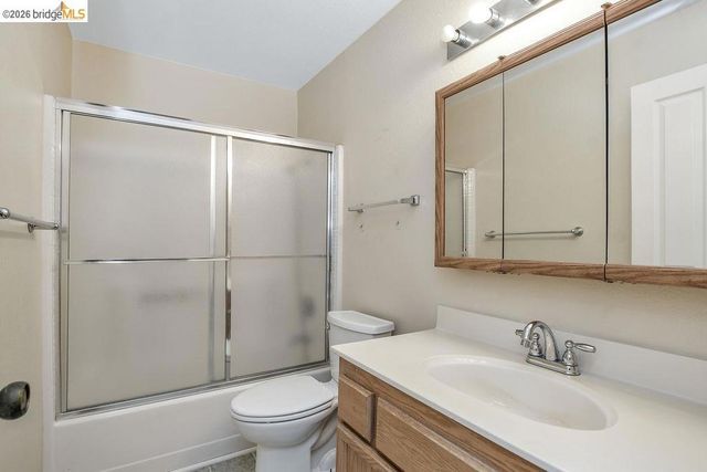 184 Pelican Loop, Pittsburg, CA 94565